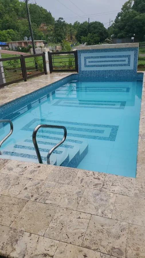 2 Palmas Str Otel Aguadilla