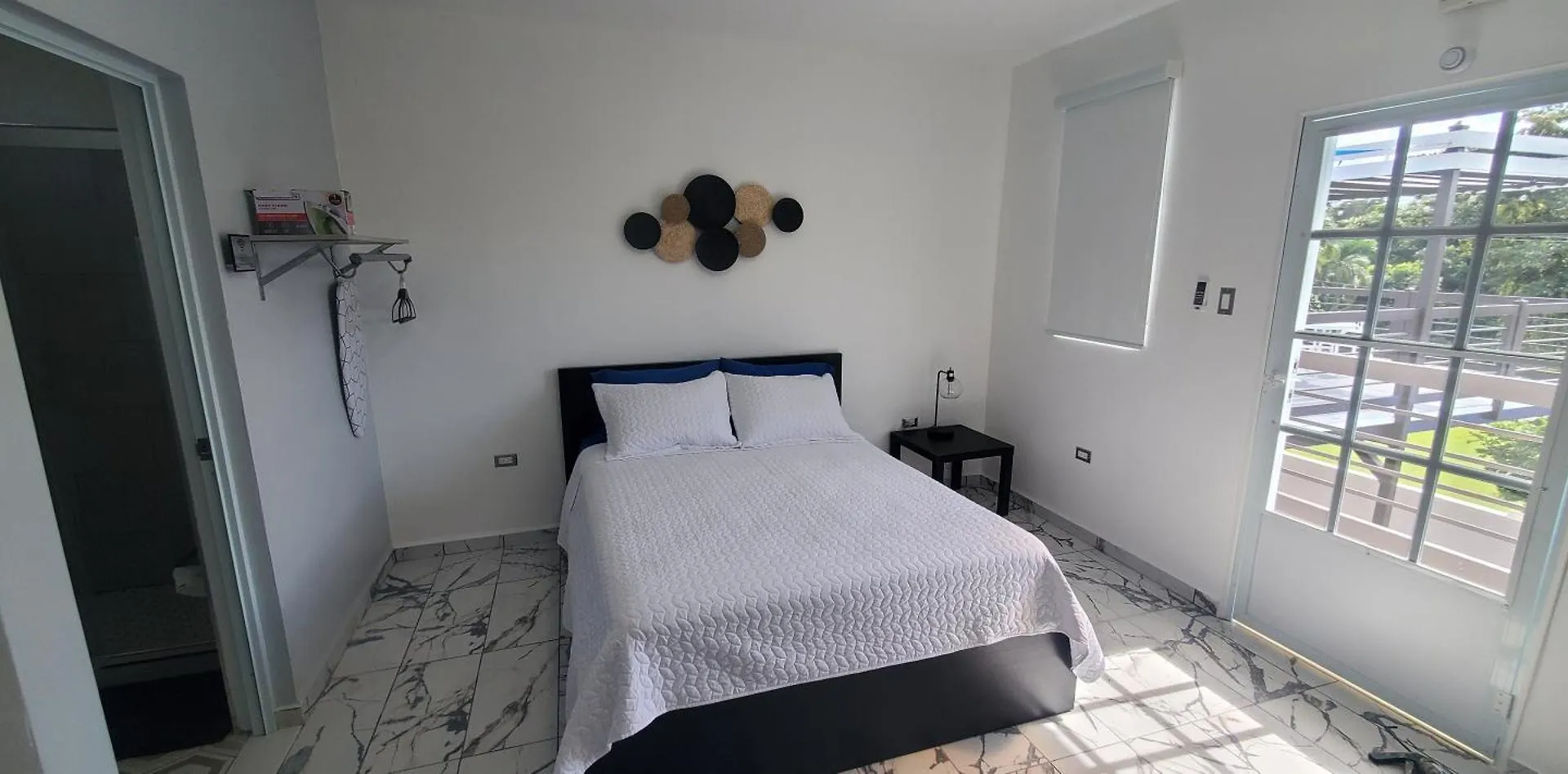 2 Palmas Str Otel Aguadilla Konukevi